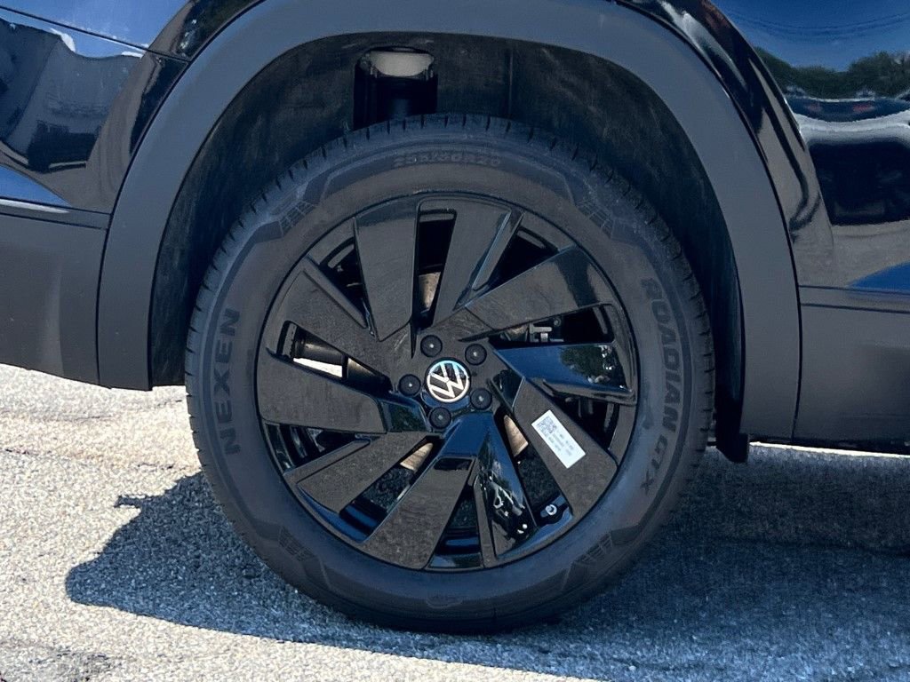 New 2026 Volkswagen Atlas SE image 6