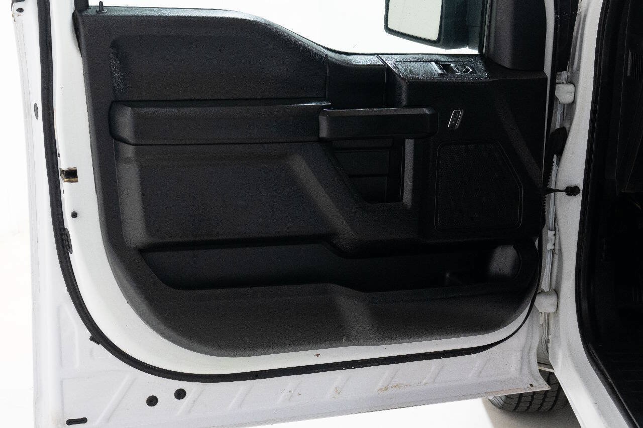 Used 2016 Ford F150 XL w/ Equipment Group 101A Mid RWD image 24