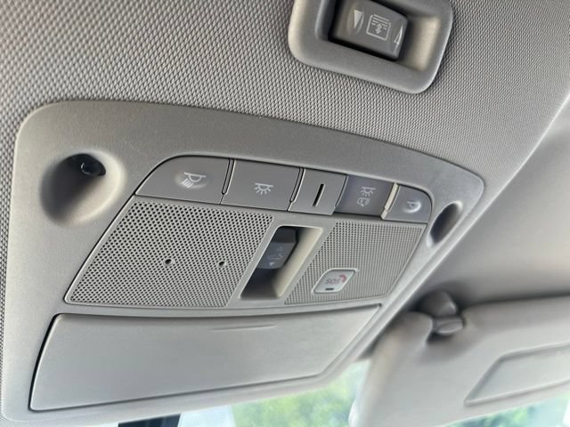 Used 2019 Nissan Pathfinder SL FWD image 37