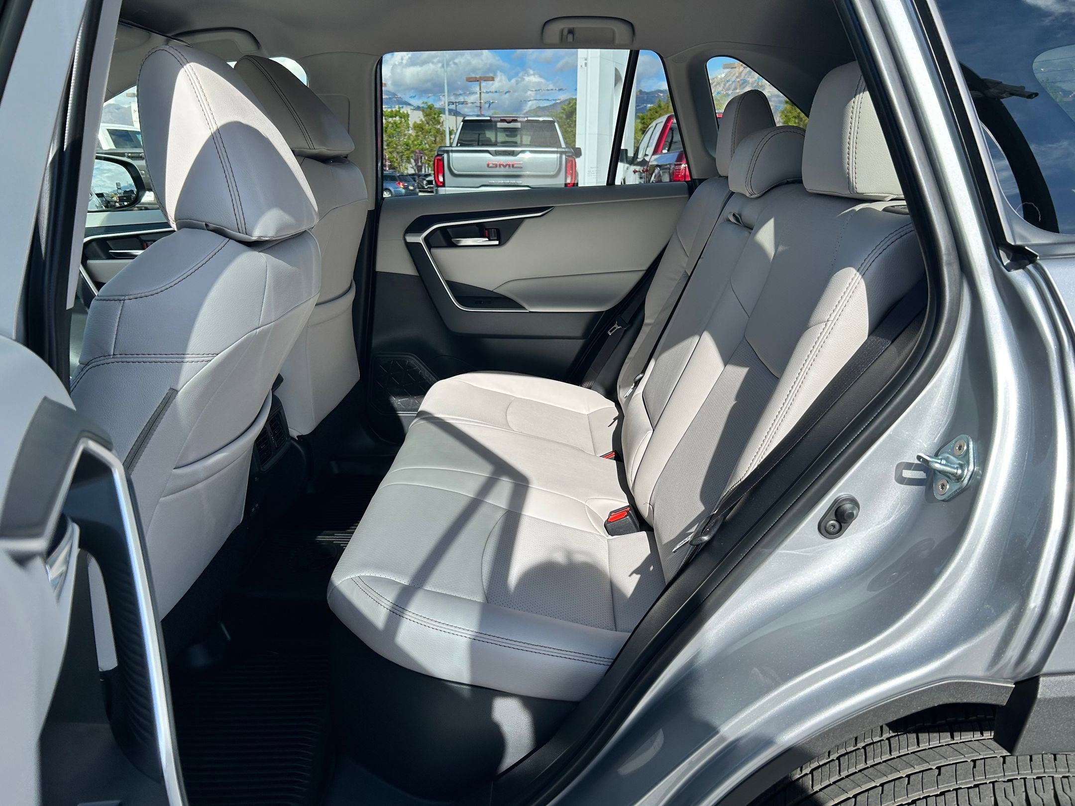 Certified 2025 Toyota RAV4 XLE image 24