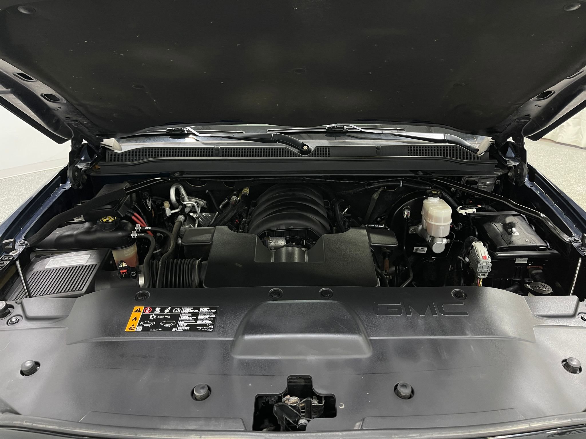 Used 2018 GMC Yukon Denali image 27