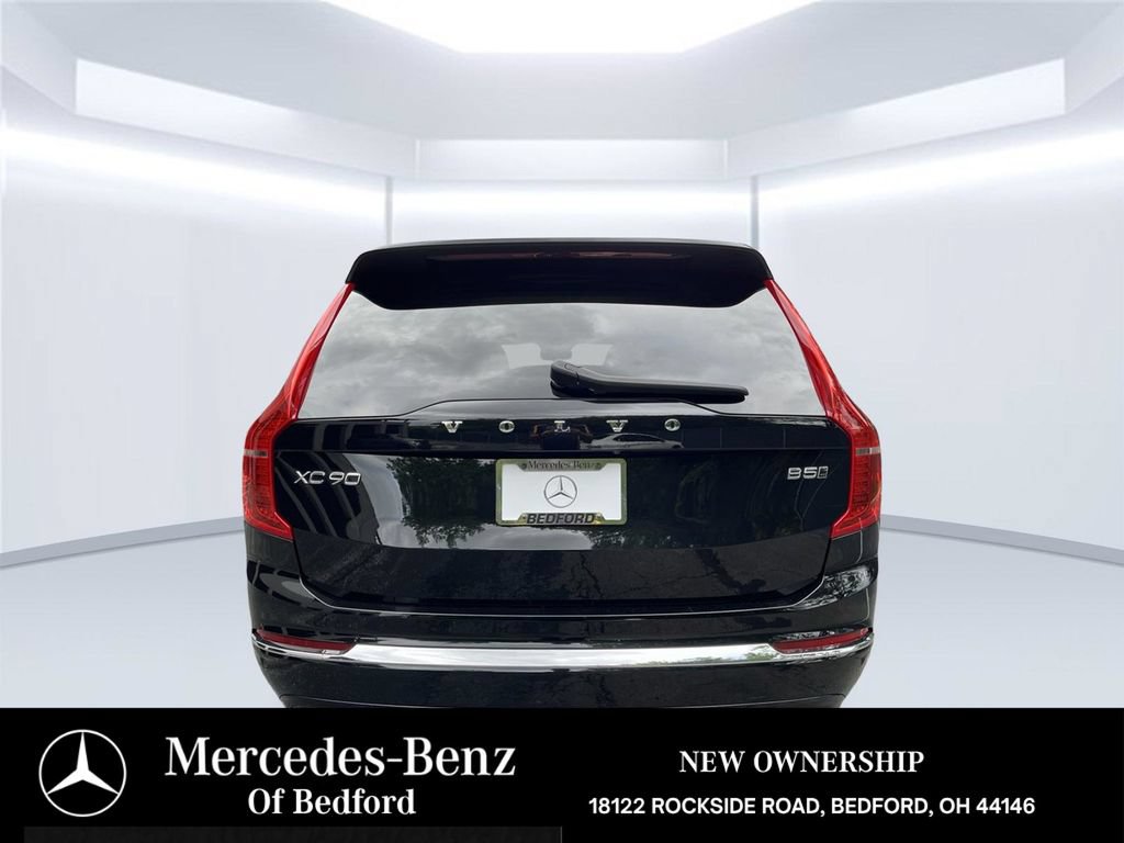 Used 2024 Volvo XC90 B5 Plus AWD/4WD image 4