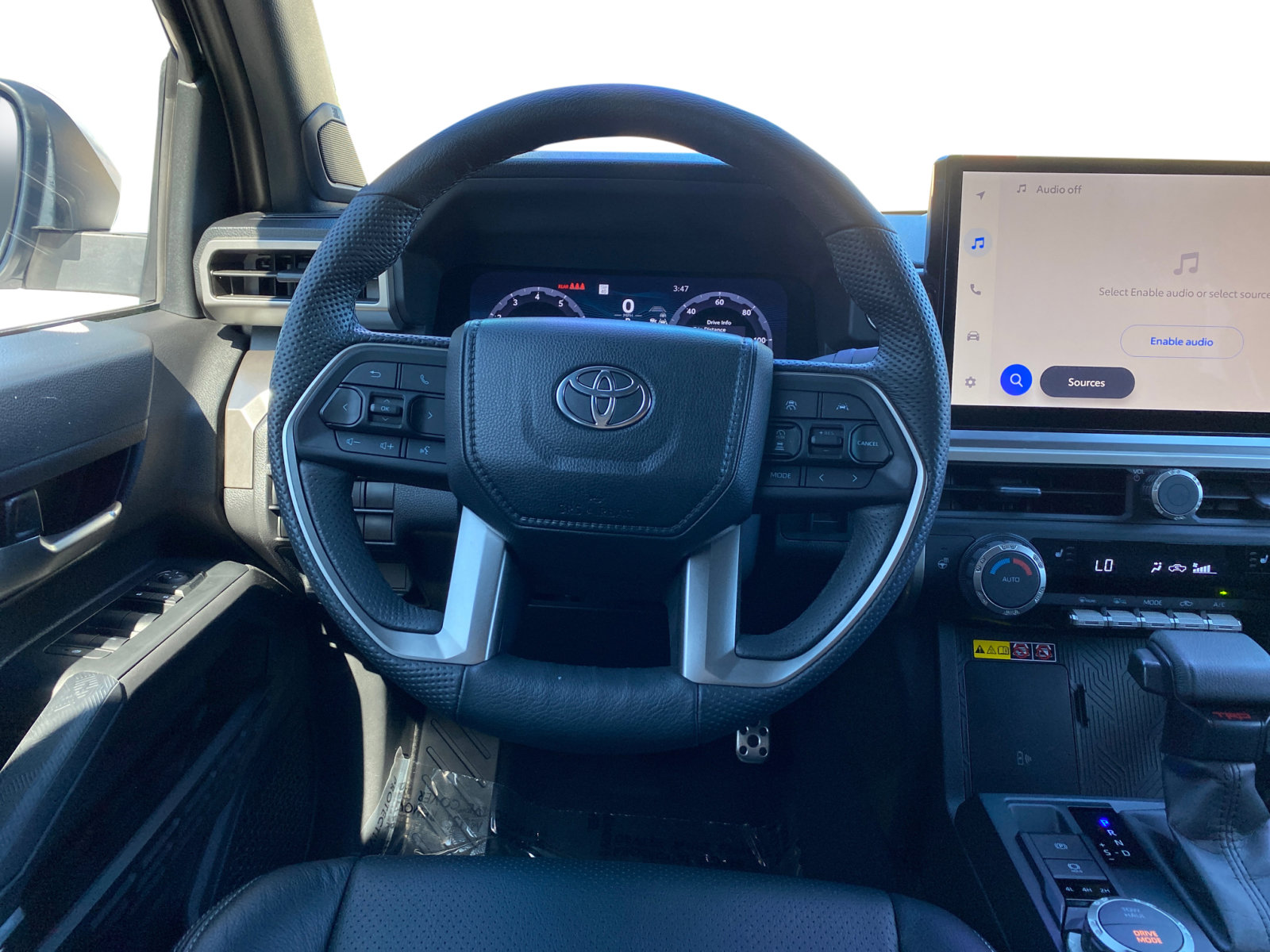 Used 2024 Toyota Tacoma TRD Sport image 12