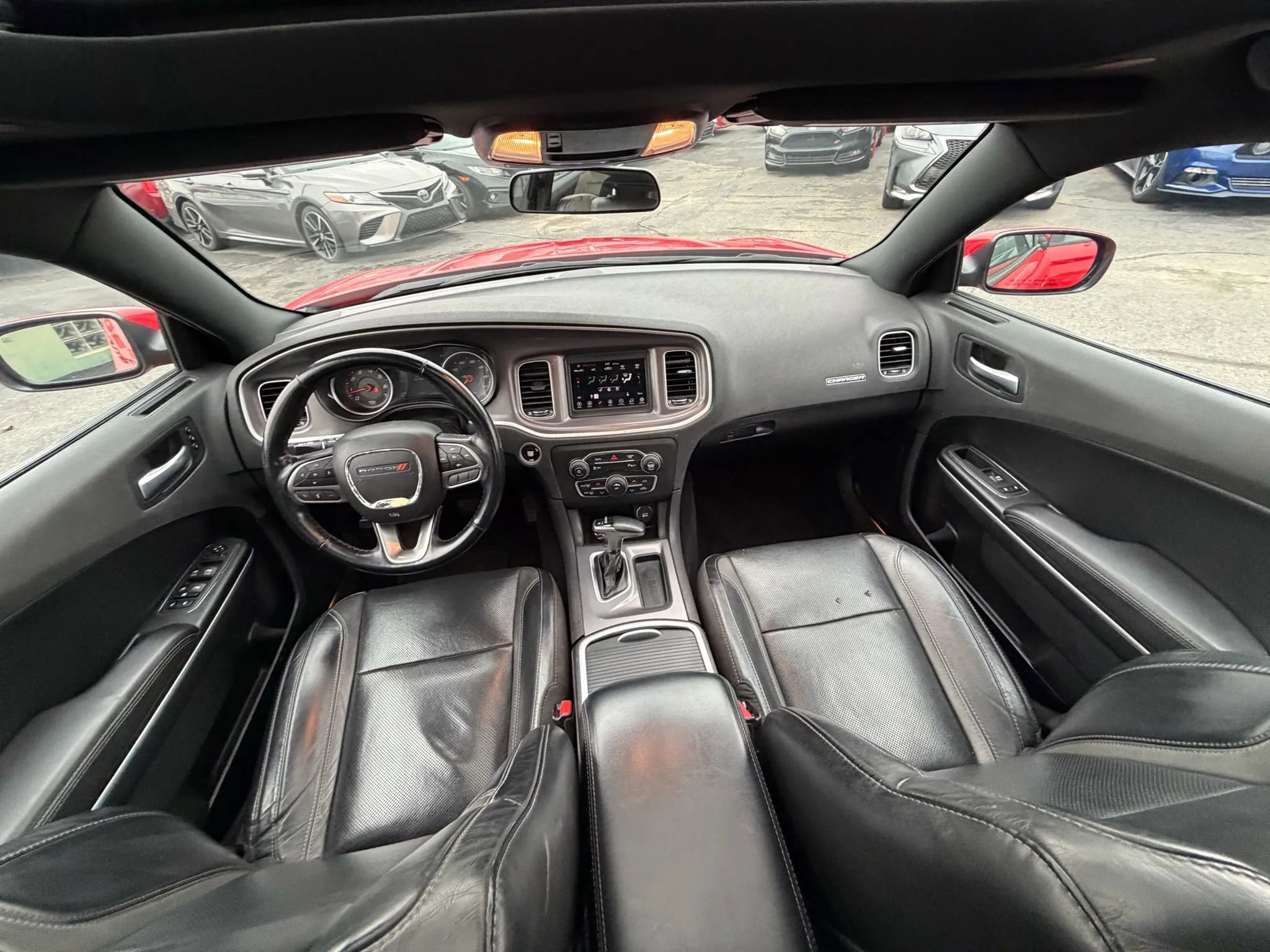 Used 2022 Dodge Charger SXT w/ Leather Interior Group image 40