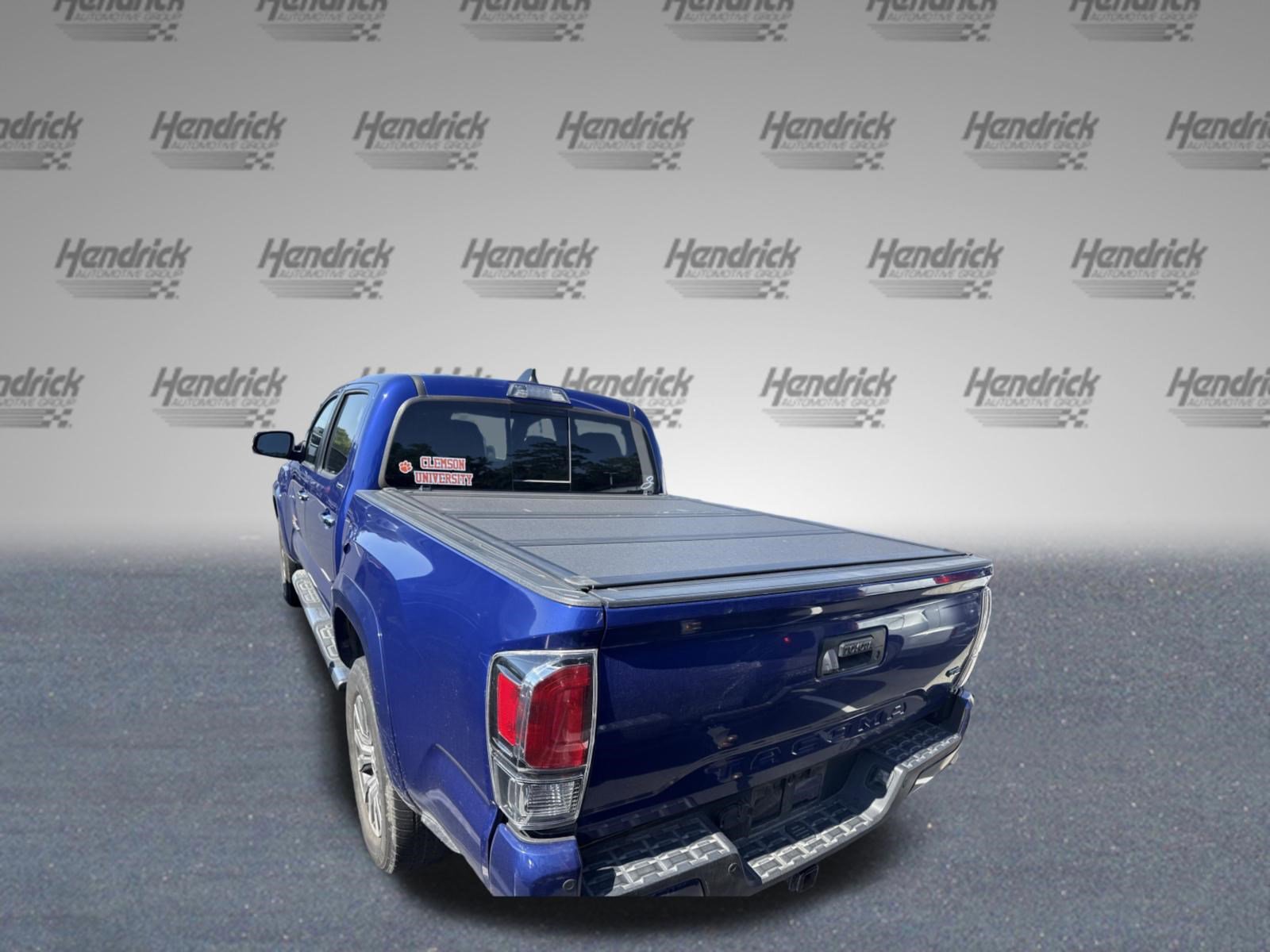 Used 2022 Toyota Tacoma Limited RWD image 8