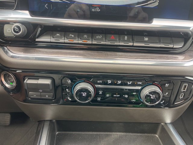 Used 2024 Chevrolet Silverado 1500 LTZ w/ LTZ Premium Package image 37