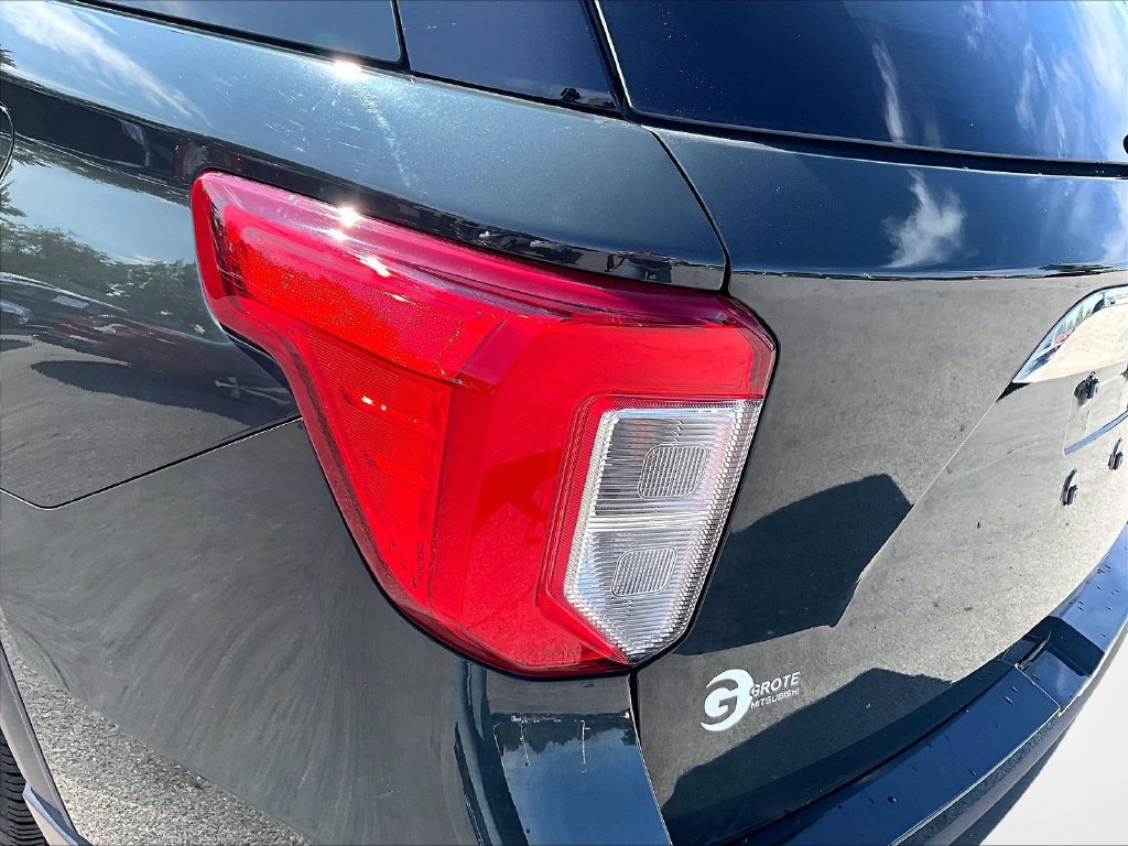 Used 2023 Ford Explorer 4WD image 32