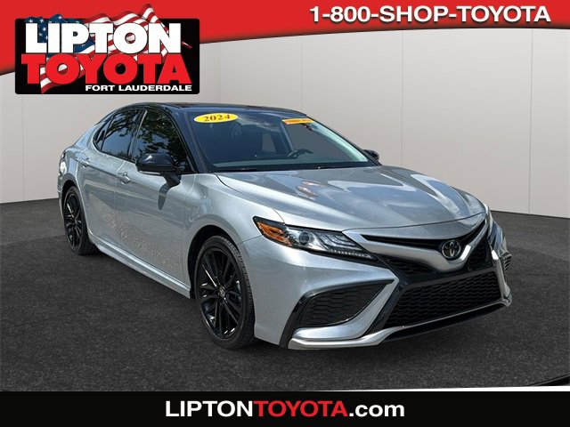 Used 2024 Toyota Camry XSE image 1