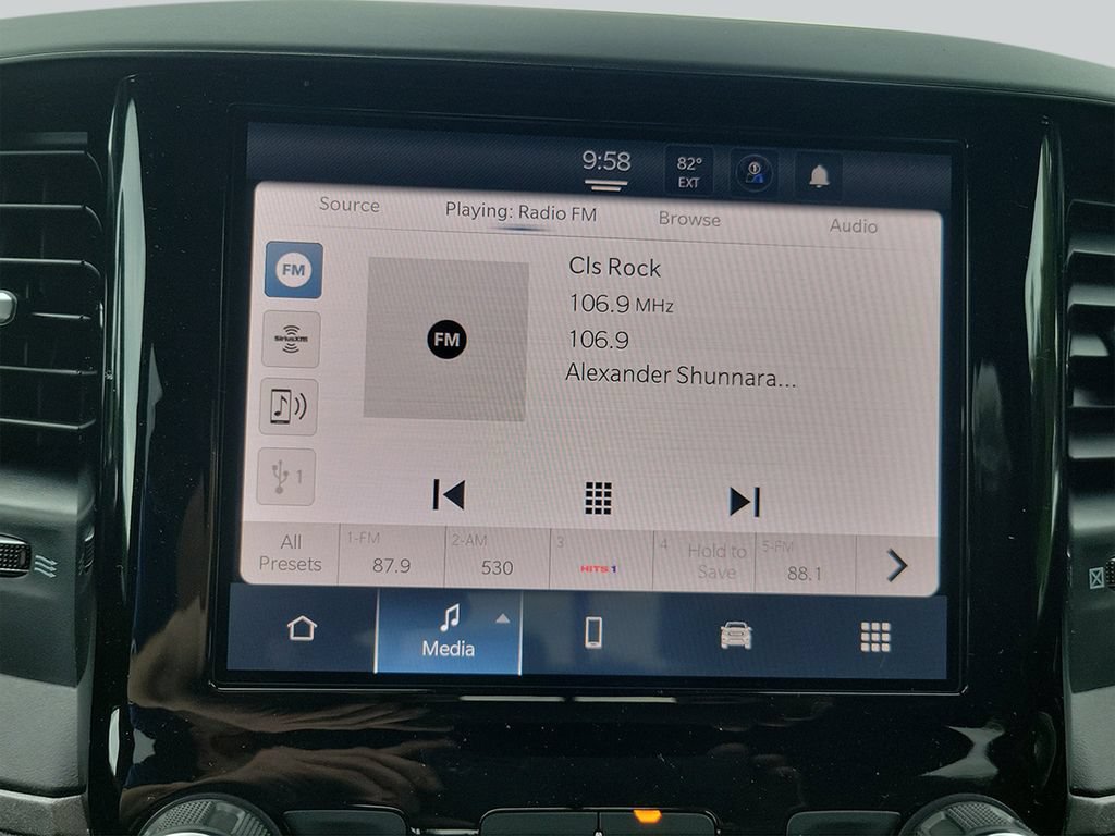 New 2026 RAM 1500 Express AWD/4WD image 12