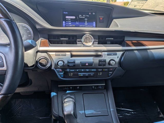 Used 2016 Lexus ES 350 w/ Premium Package w/Wood Trim FWD image 20