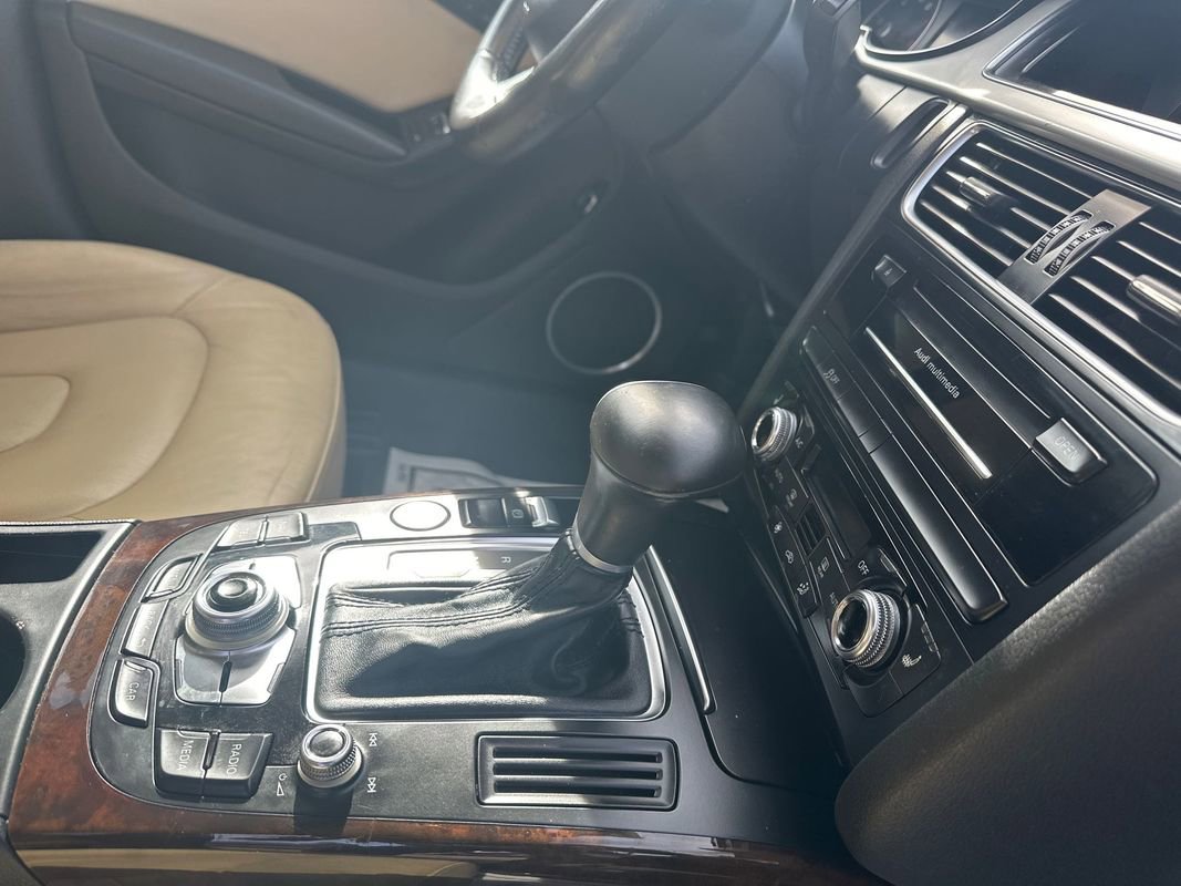 Used 2016 Audi A4 2.0T Premium Plus w/ Technology Package image 38