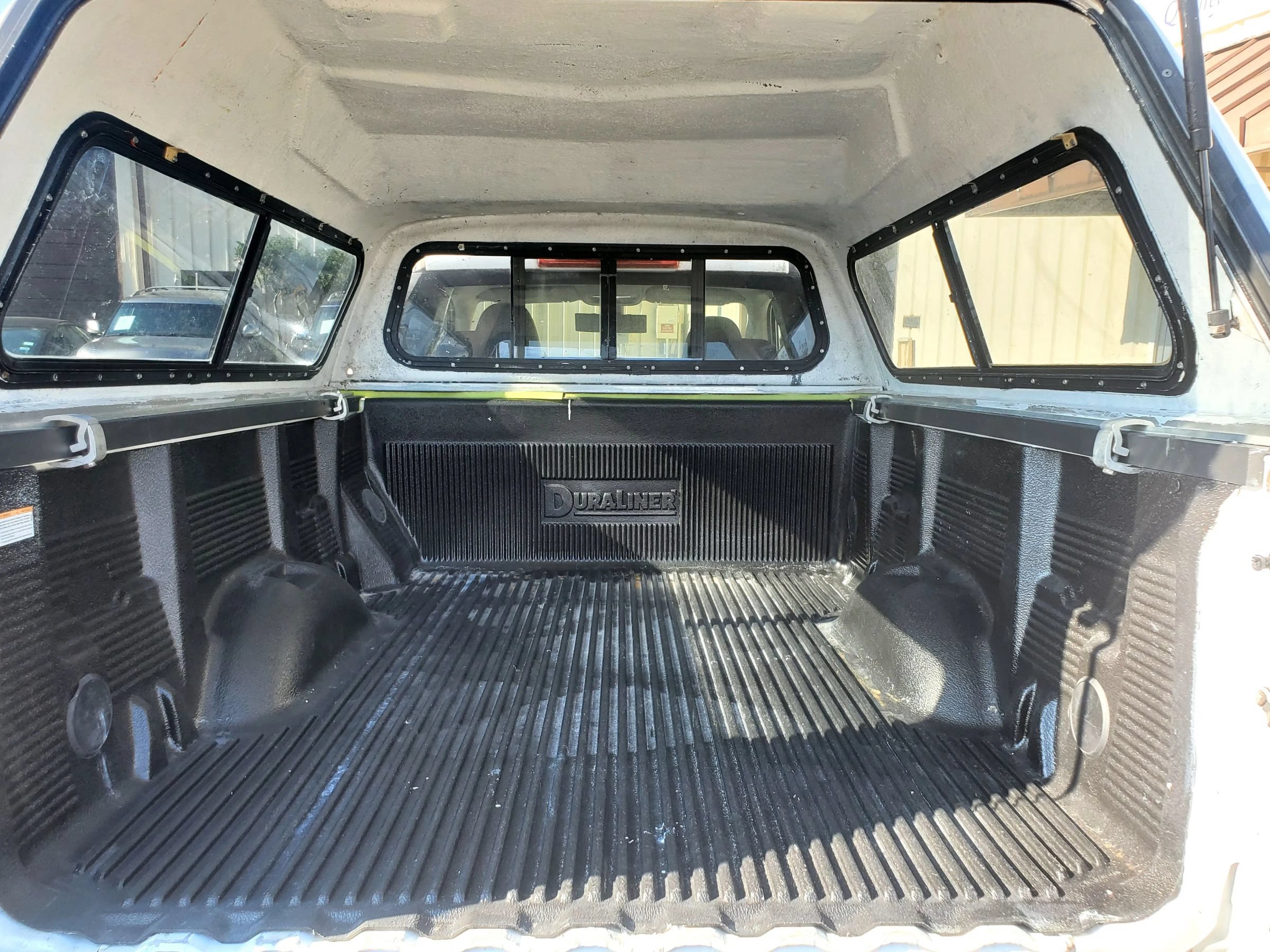Used 2018 Chevrolet Colorado W/T RWD image 52