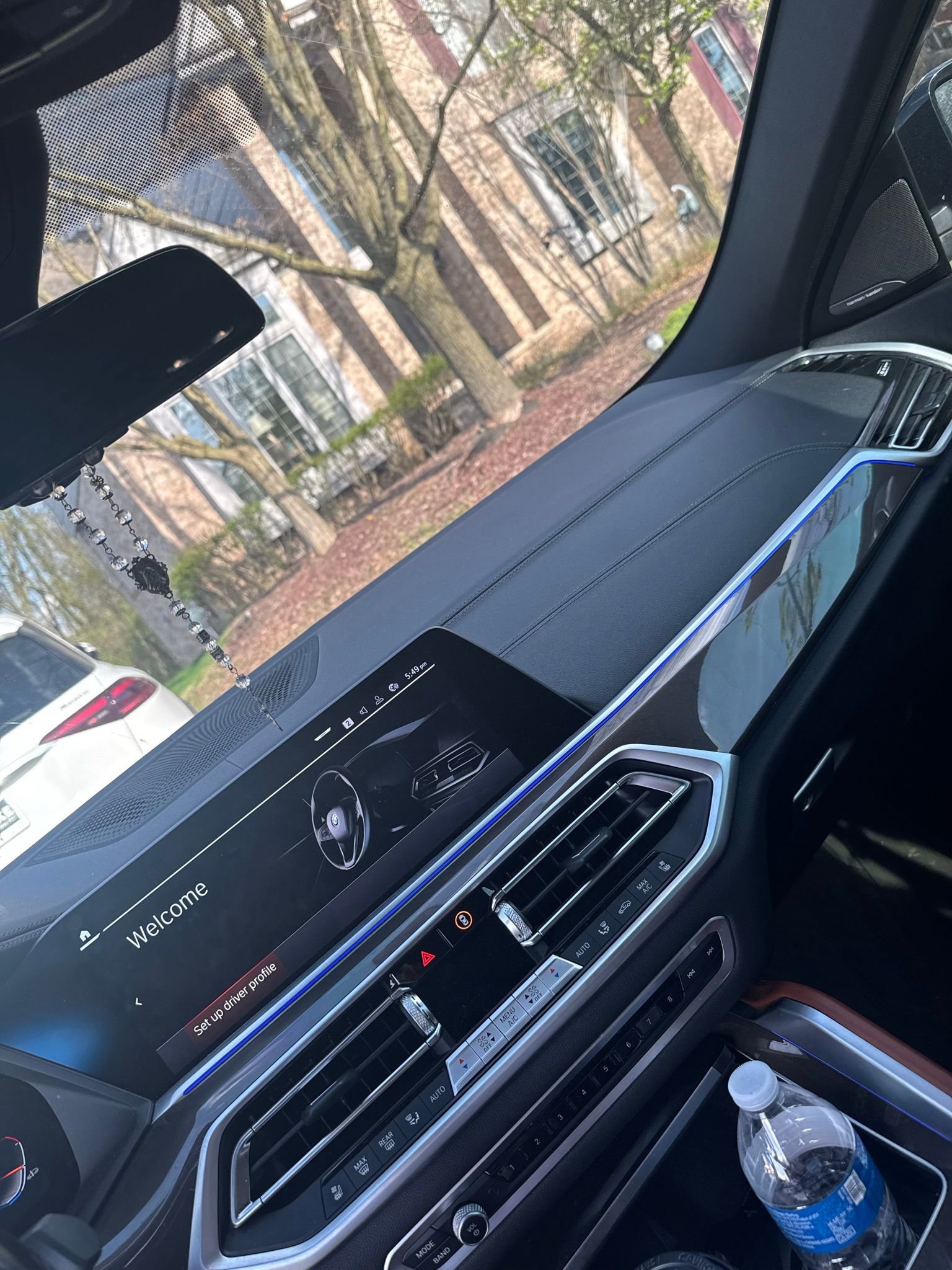 Used 2022 BMW X6 M50i w/ Executive Package AWD/4WD image 9
