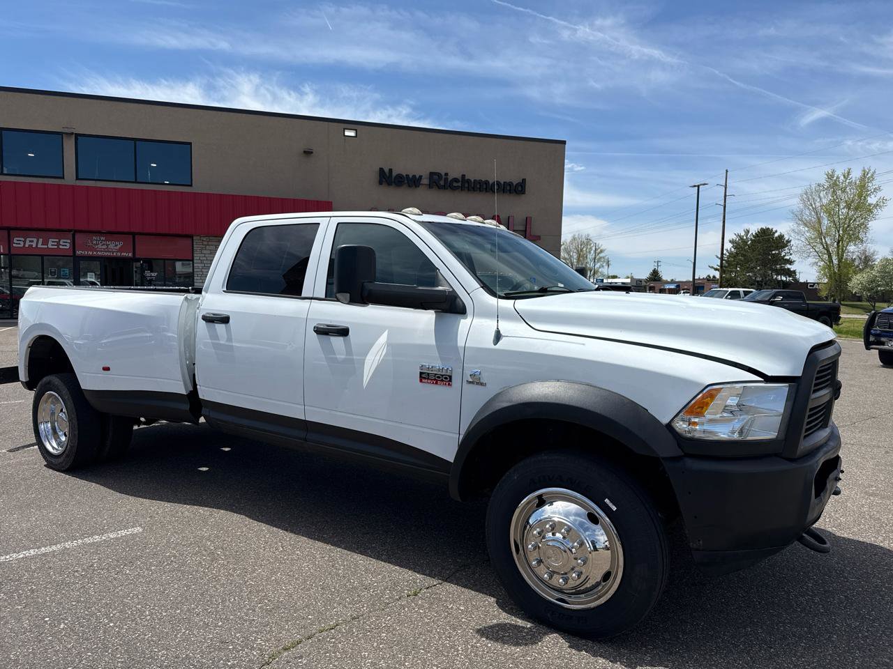 Used 2012 RAM 4500 4x4 Crew Cab w/ Cold Weather Group image 7