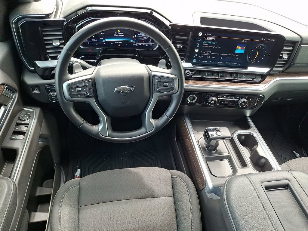 Certified 2022 Chevrolet Silverado 1500 LT Trail Boss AWD/4WD image 2