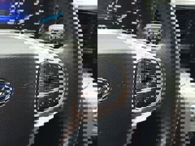 Used 2021 Ford Explorer XLT w/ Equipment Group 202A image 29