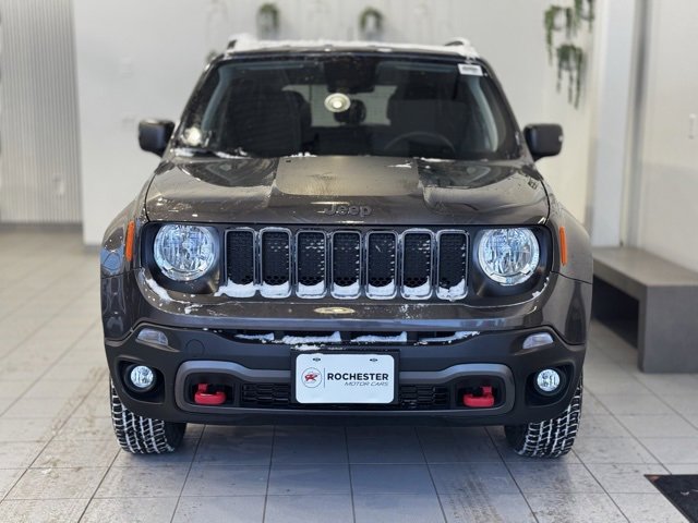 Used 2019 Jeep Renegade Trailhawk w/ Cold Weather Group II image 31