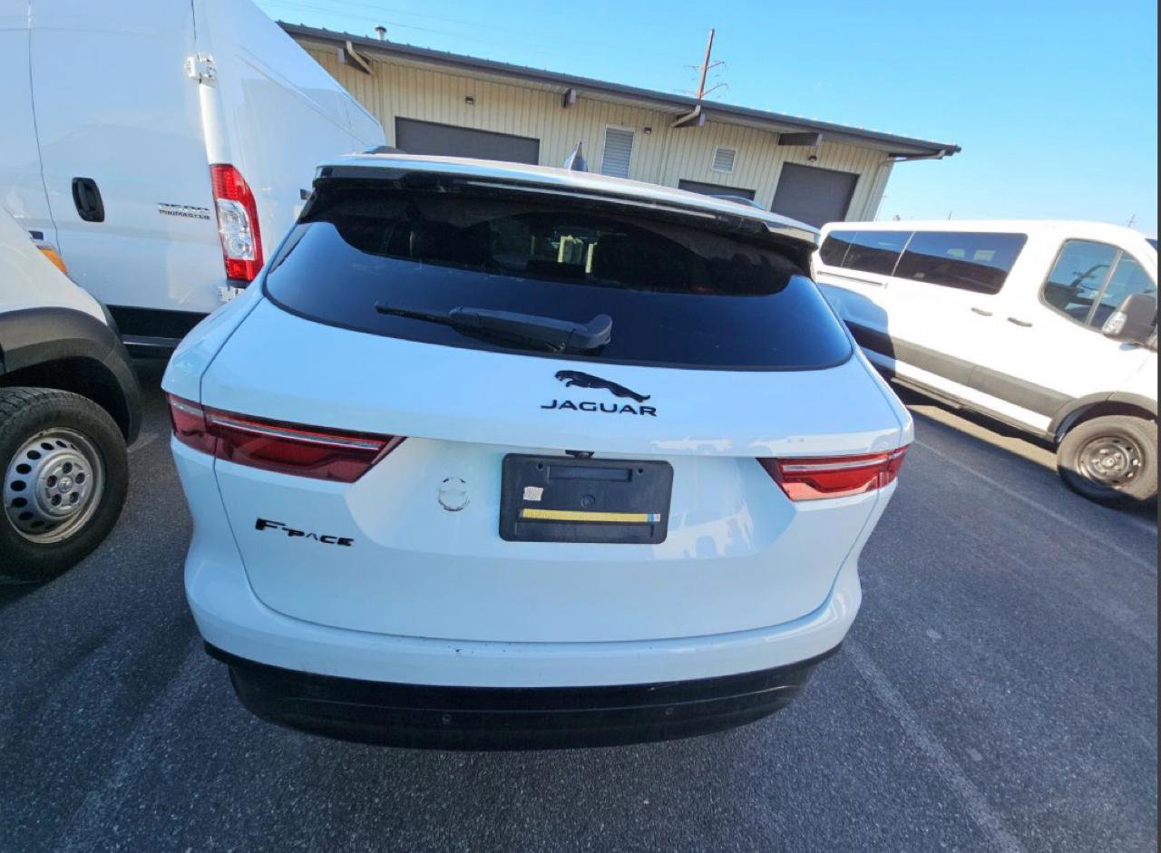 Used 2022 Jaguar F-PACE S AWD/4WD image 5