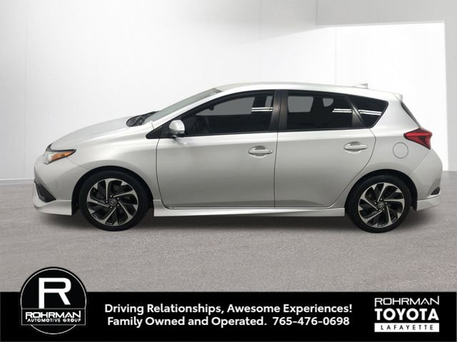 Used 2017 Toyota Corolla iM w/ All-Weather Mat Package FWD image 3