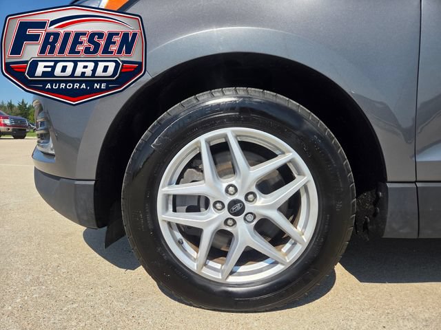 Used 2024 Ford Edge SEL w/ Convenience Package AWD/4WD image 8