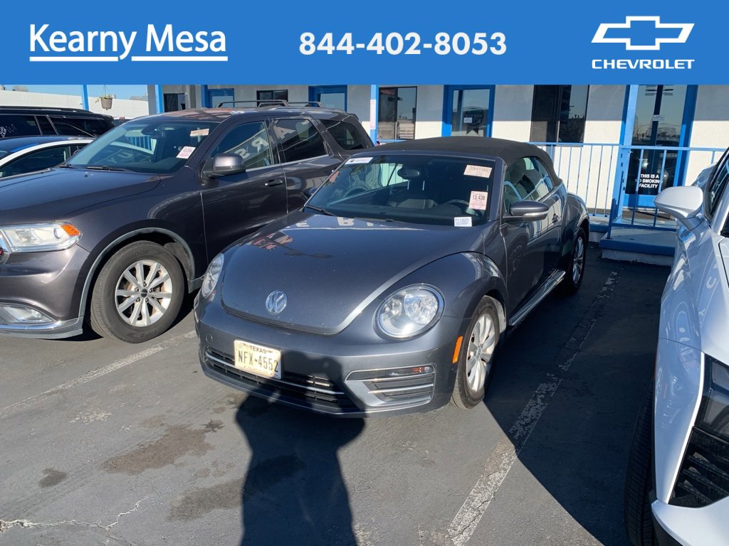 Used 2018 Volkswagen Beetle 2.0T S image 1