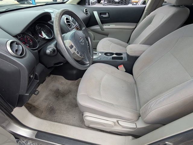 Used 2013 Nissan Rogue S w/ Special Edition Pkg FWD image 10