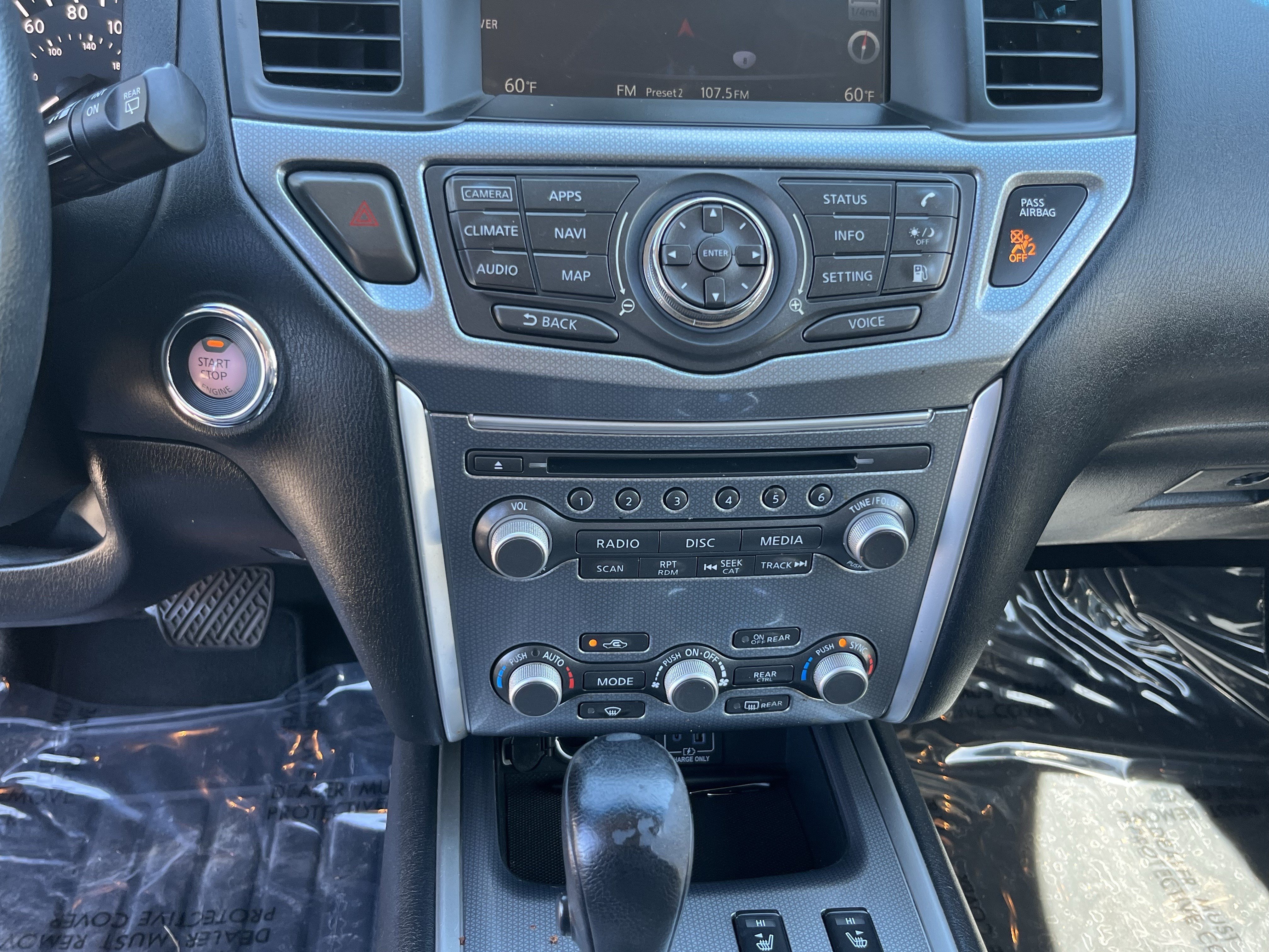 Used 2019 Nissan Pathfinder SL AWD/4WD image 23