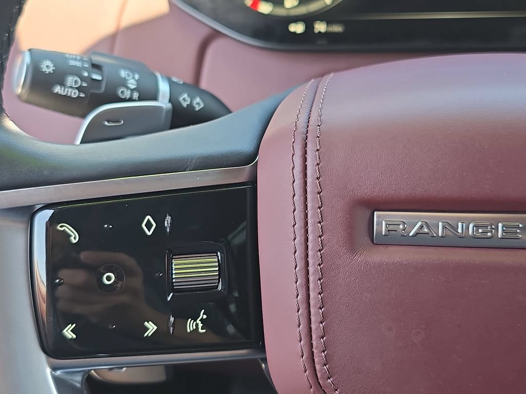 Certified 2023 Land Rover Range Rover Autobiography AWD/4WD image 18