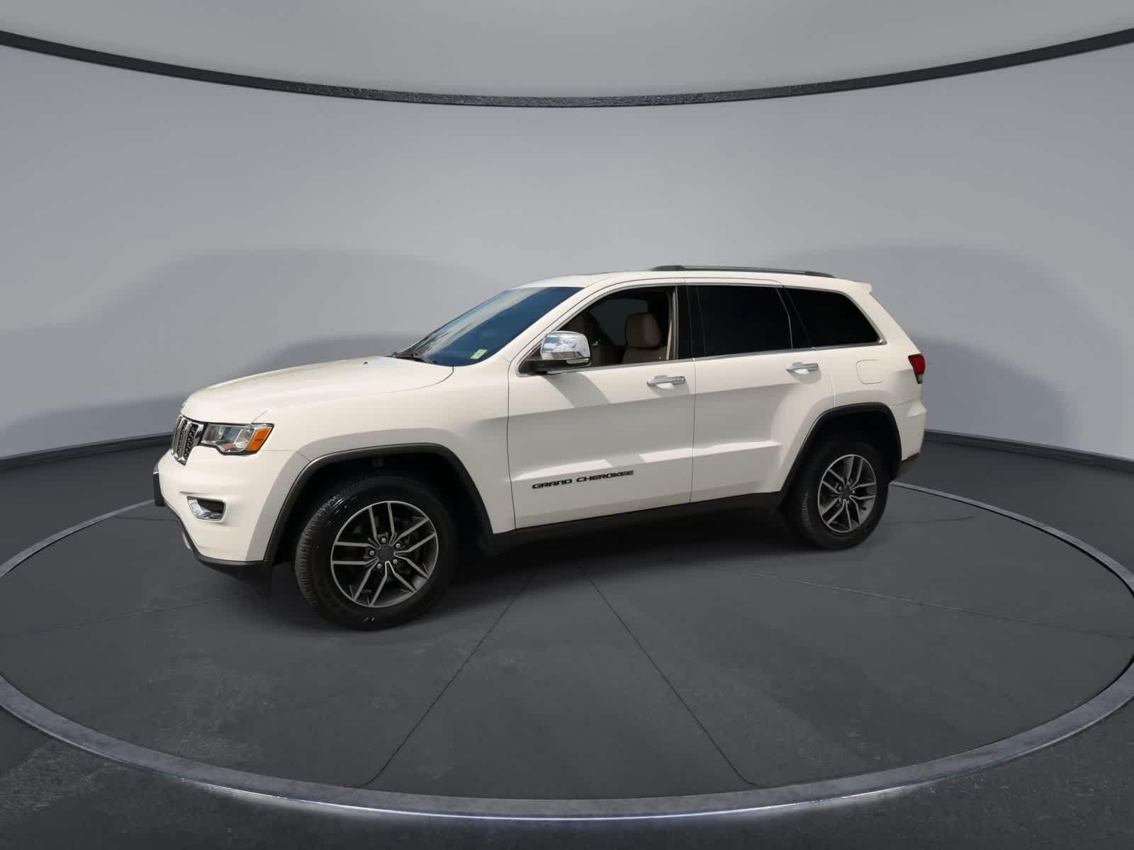 Used 2020 Jeep Grand Cherokee Limited AWD/4WD image 4