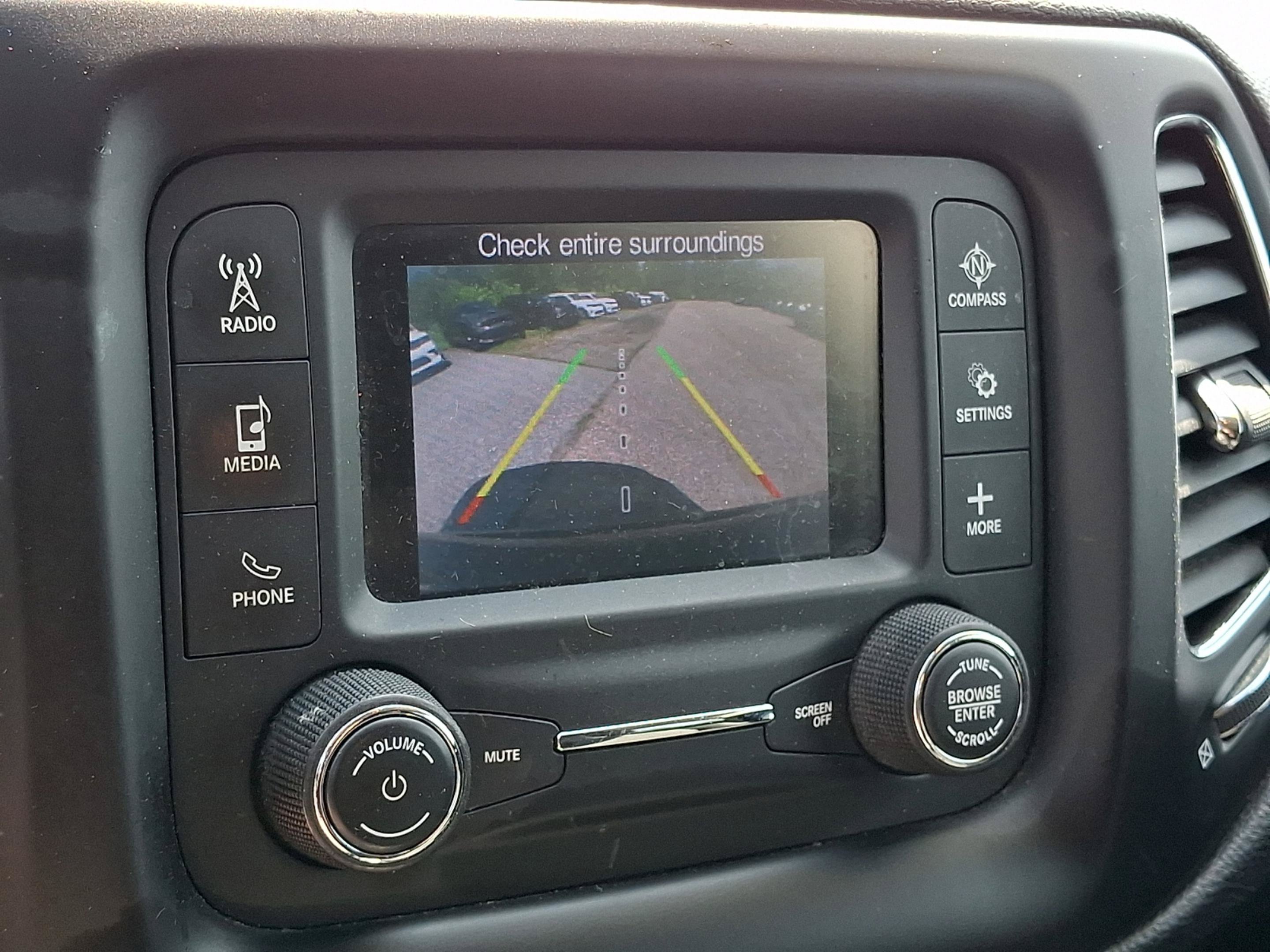 Certified 2018 Jeep Compass Sport AWD/4WD image 18