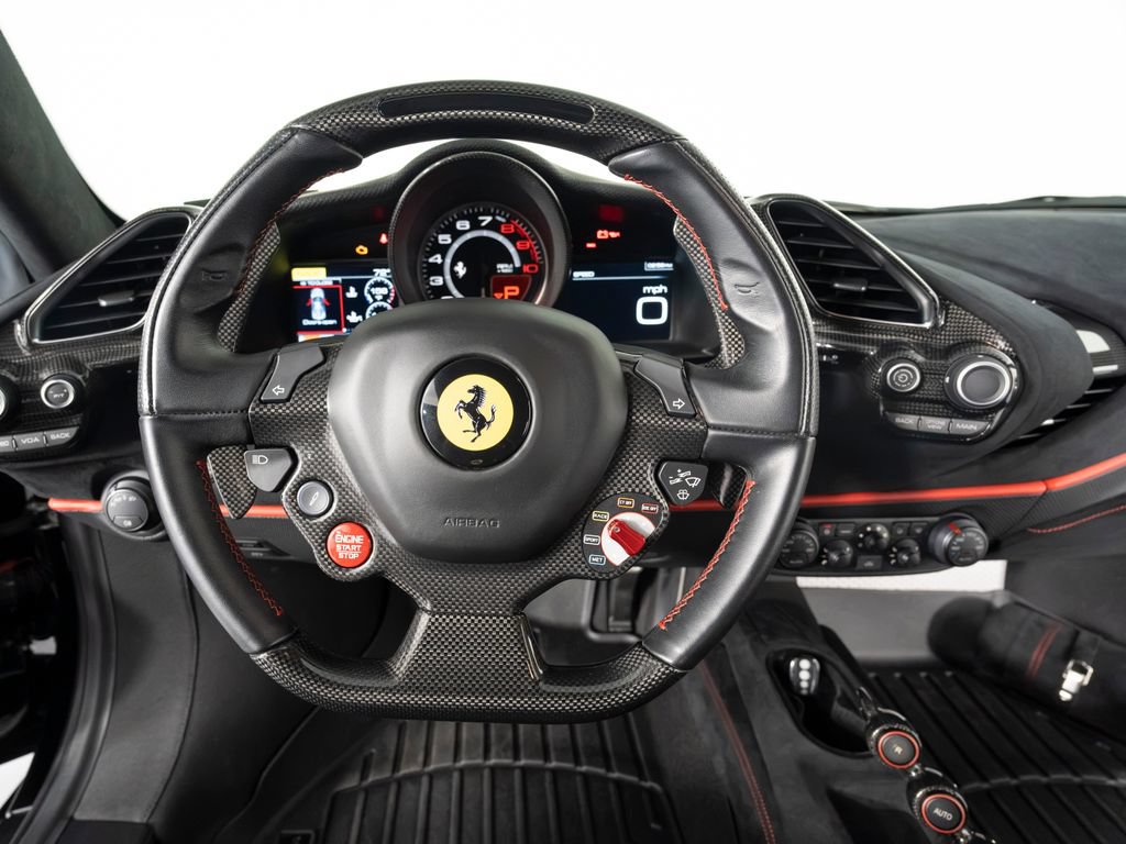 Used 2020 Ferrari 488 Pista Coupe RWD image 17