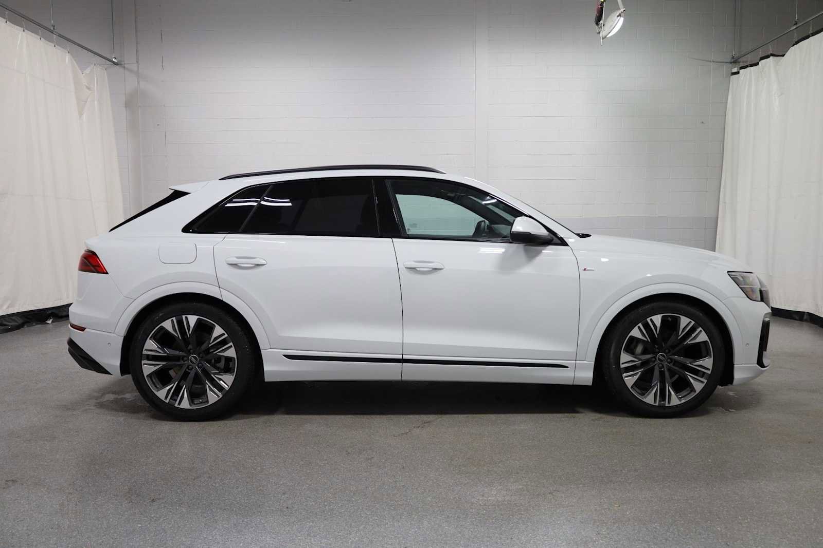 New 2026 Audi Q8 Premium Plus image 10