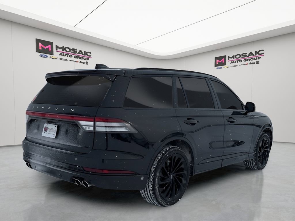 Used 2025 Lincoln Aviator Reserve w/ Jet Appearance Package image 6