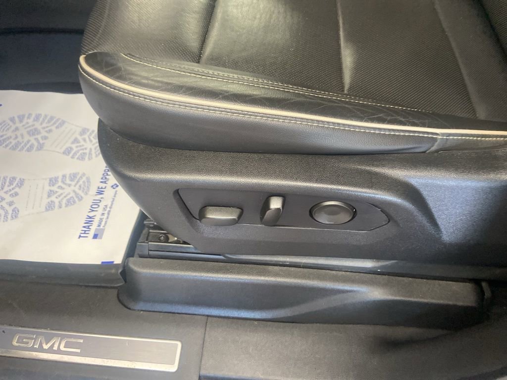 Used 2021 GMC Yukon SLT AWD/4WD image 11