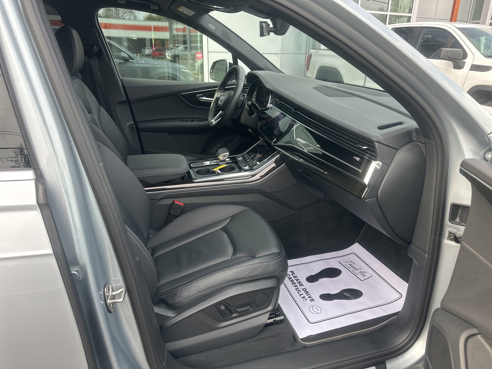 Used 2025 Audi Q7 3.0T Premium Plus AWD/4WD image 9