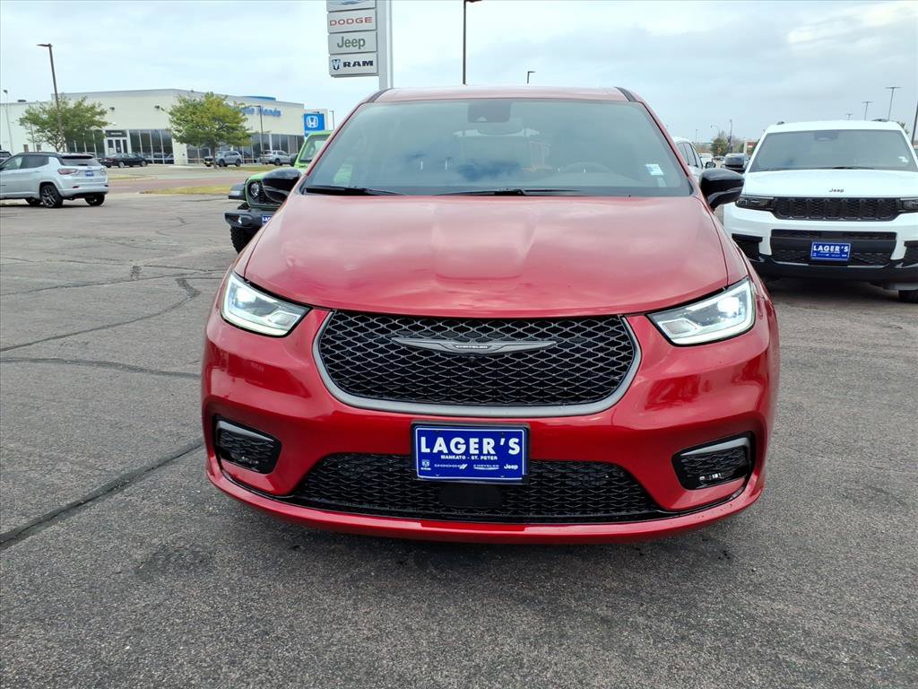 New 2026 Chrysler Pacifica Select image 17