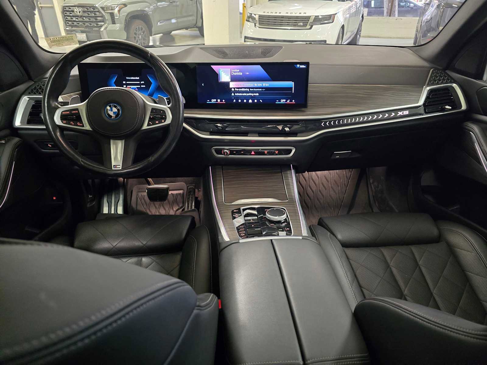 Used 2024 BMW X5 xDrive50e w/ M Sport Package image 21
