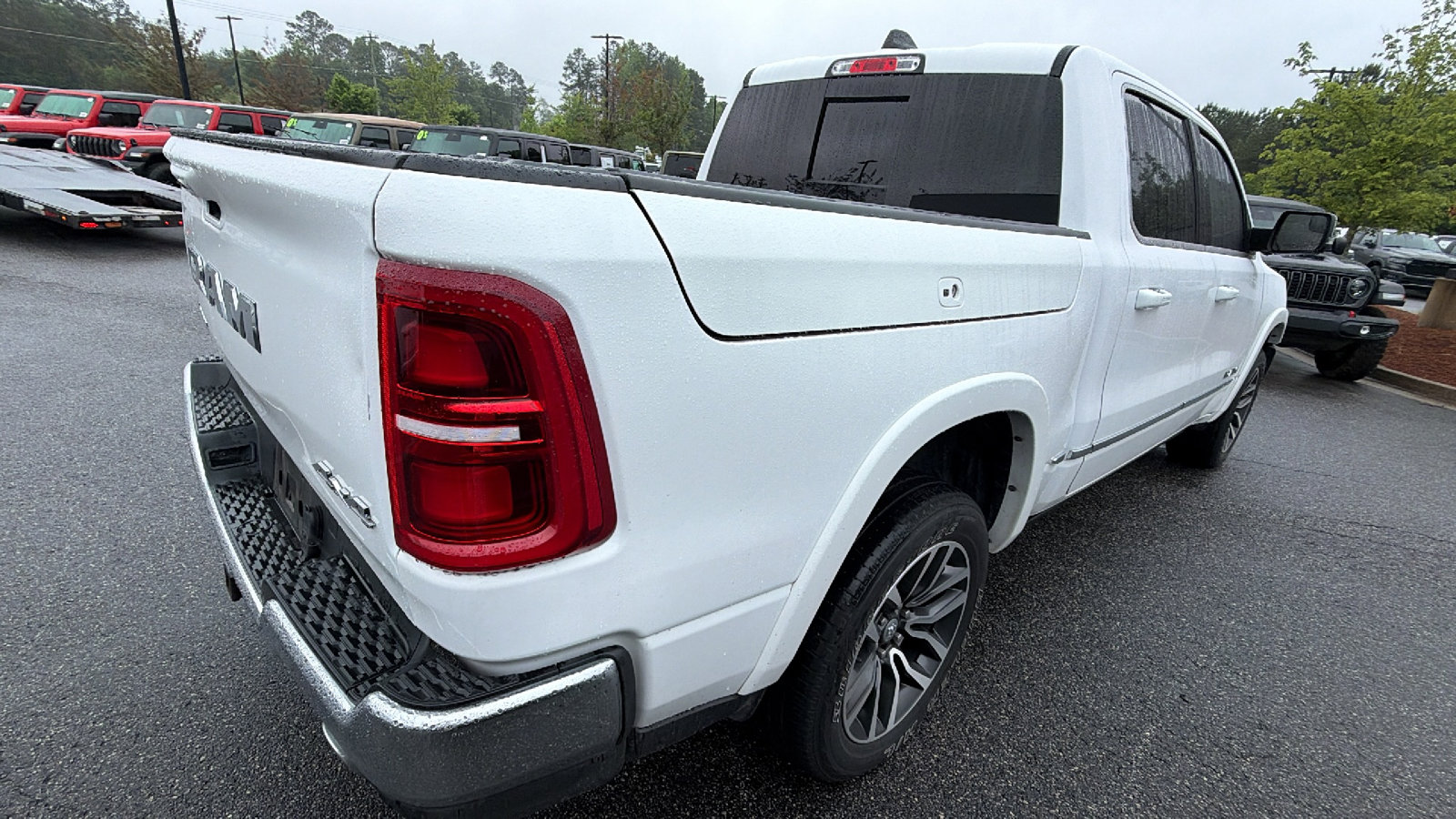 Used 2025 RAM 1500 Limited AWD/4WD image 8