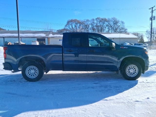 Used 2023 Chevrolet Silverado 1500 W/T w/ WT Value Package image 6