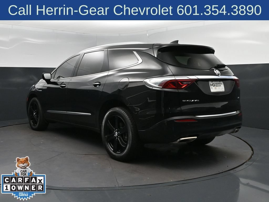 Used 2023 Buick Enclave Essence w/ Experience Buick Package FWD image 5