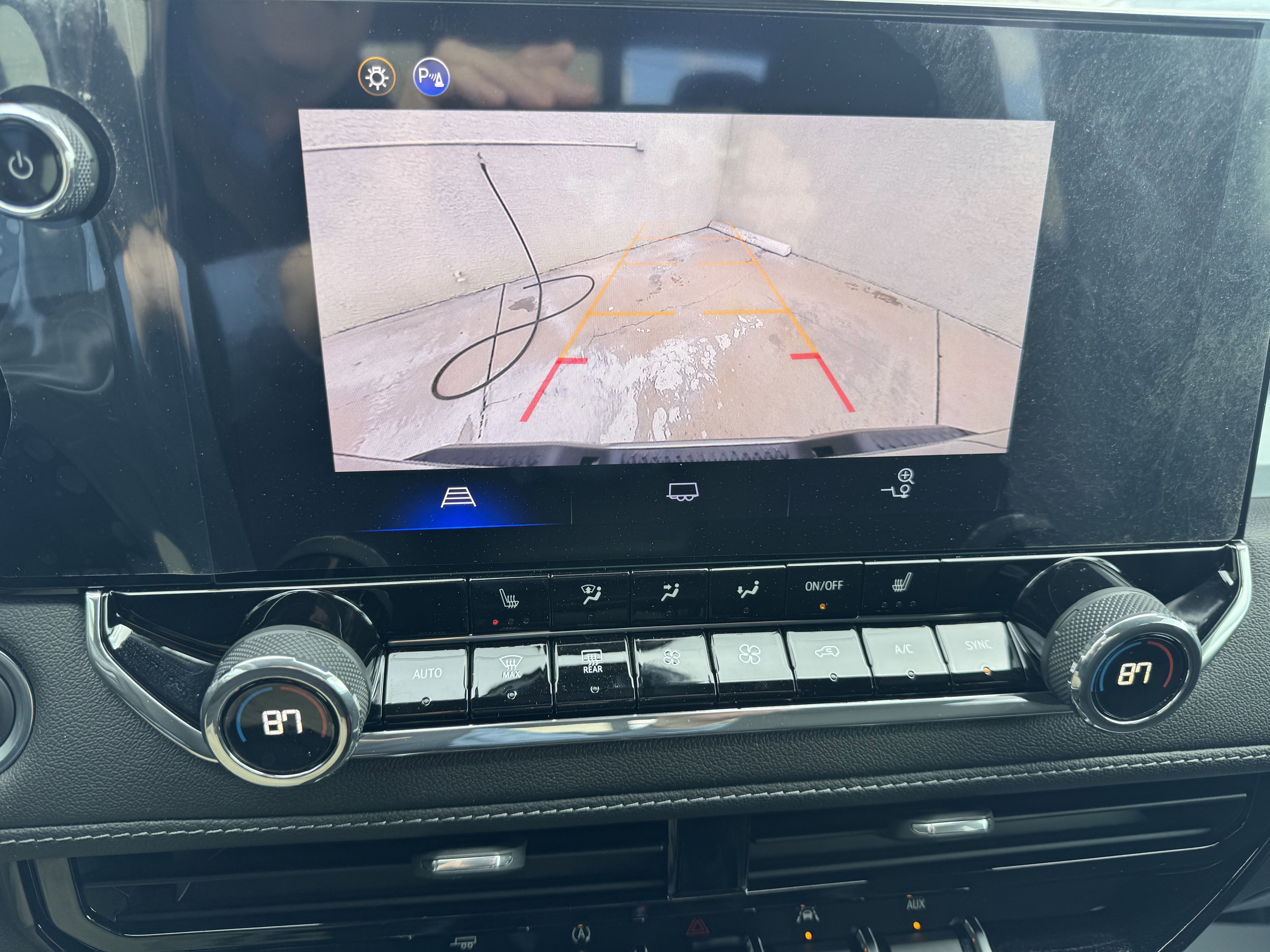 Used 2026 Chevrolet Colorado LT w/ Advanced Trailering Package image 31