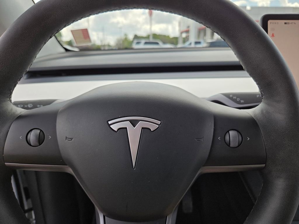 Used 2024 Tesla Model Y Long Range image 24