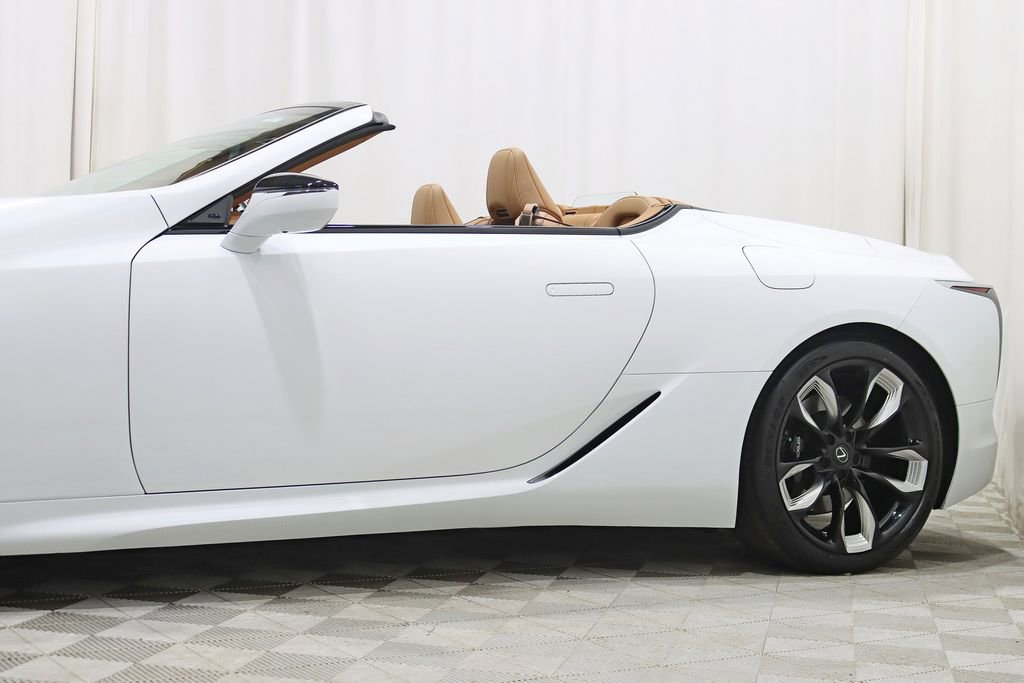 Used 2025 Lexus LC 500 Convertible w/ Touring Package RWD image 4