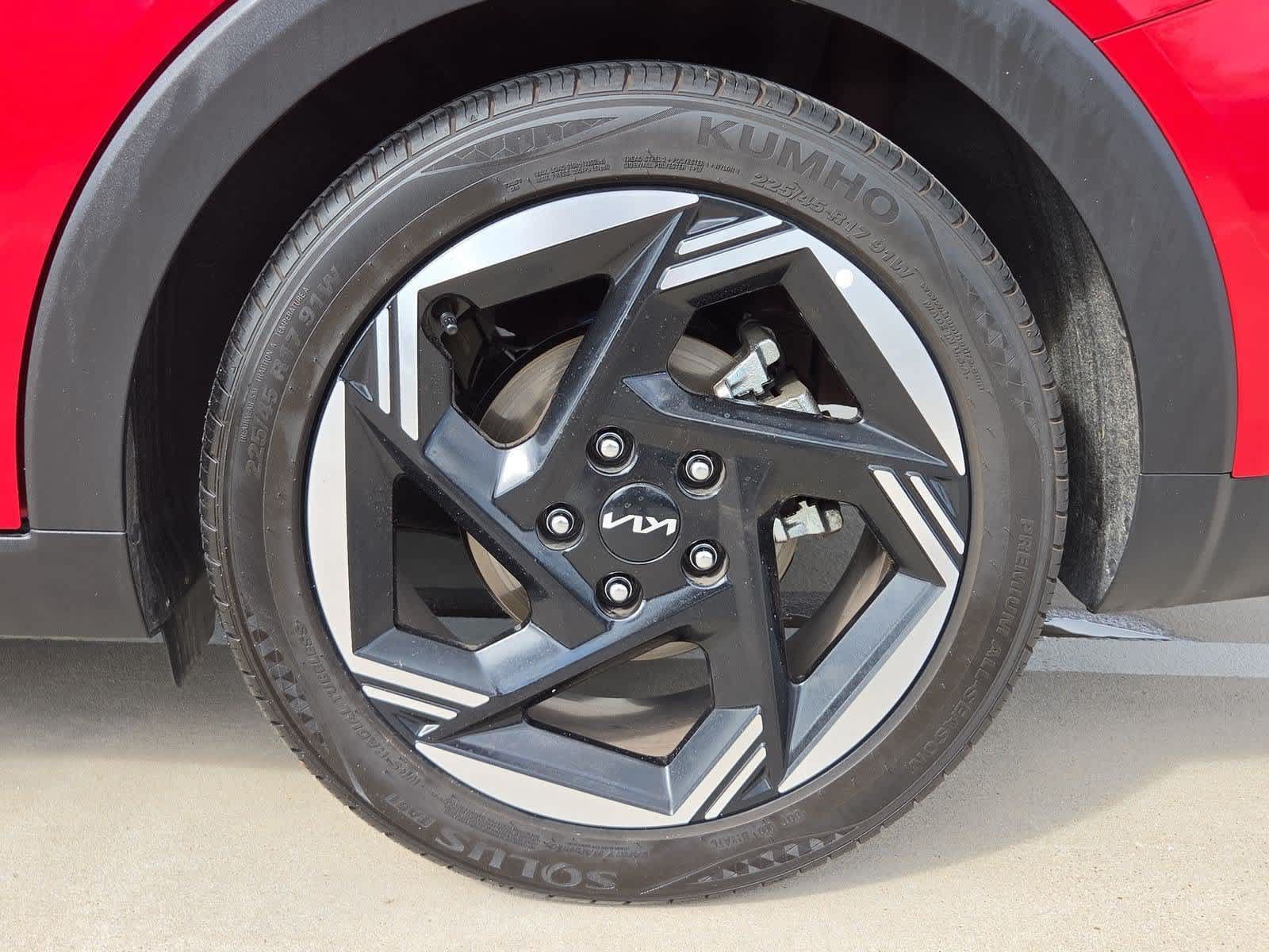 Certified 2025 Kia K4 EX FWD image 13