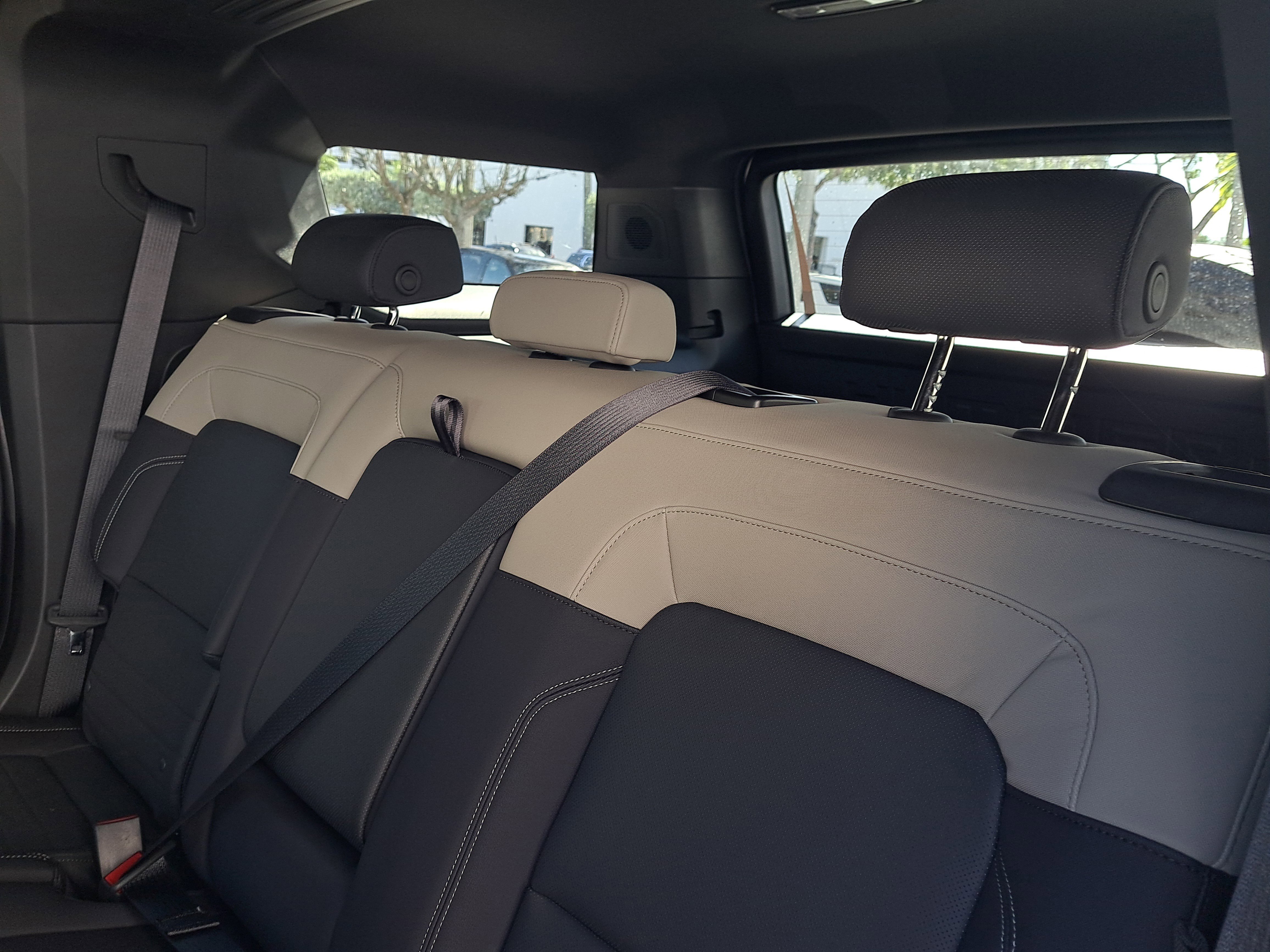 New 2026 GMC Hummer EV SUV image 11