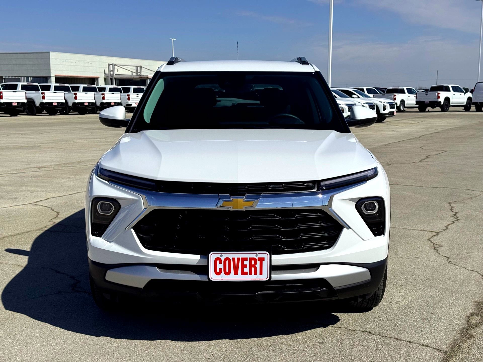 Used 2026 Chevrolet TrailBlazer LT w/ Convenience Package image 3