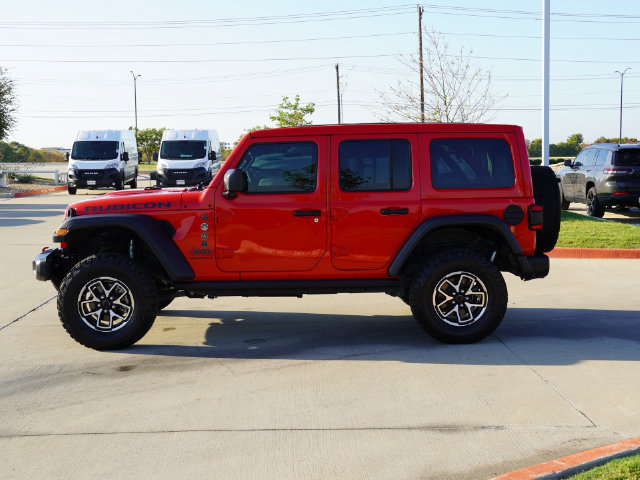 Certified 2024 Jeep Wrangler Unlimited Rubicon w/ Technology Group AWD/4WD image 3