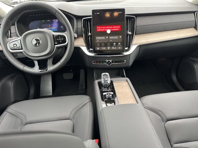 New 2026 Volvo XC90 B5 Core w/ Protection Package Premier image 12