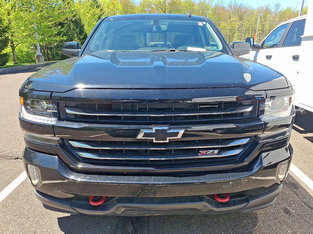 Used 2018 Chevrolet Silverado 1500 LTZ Z71 w/ Redline Edition AWD/4WD image 3