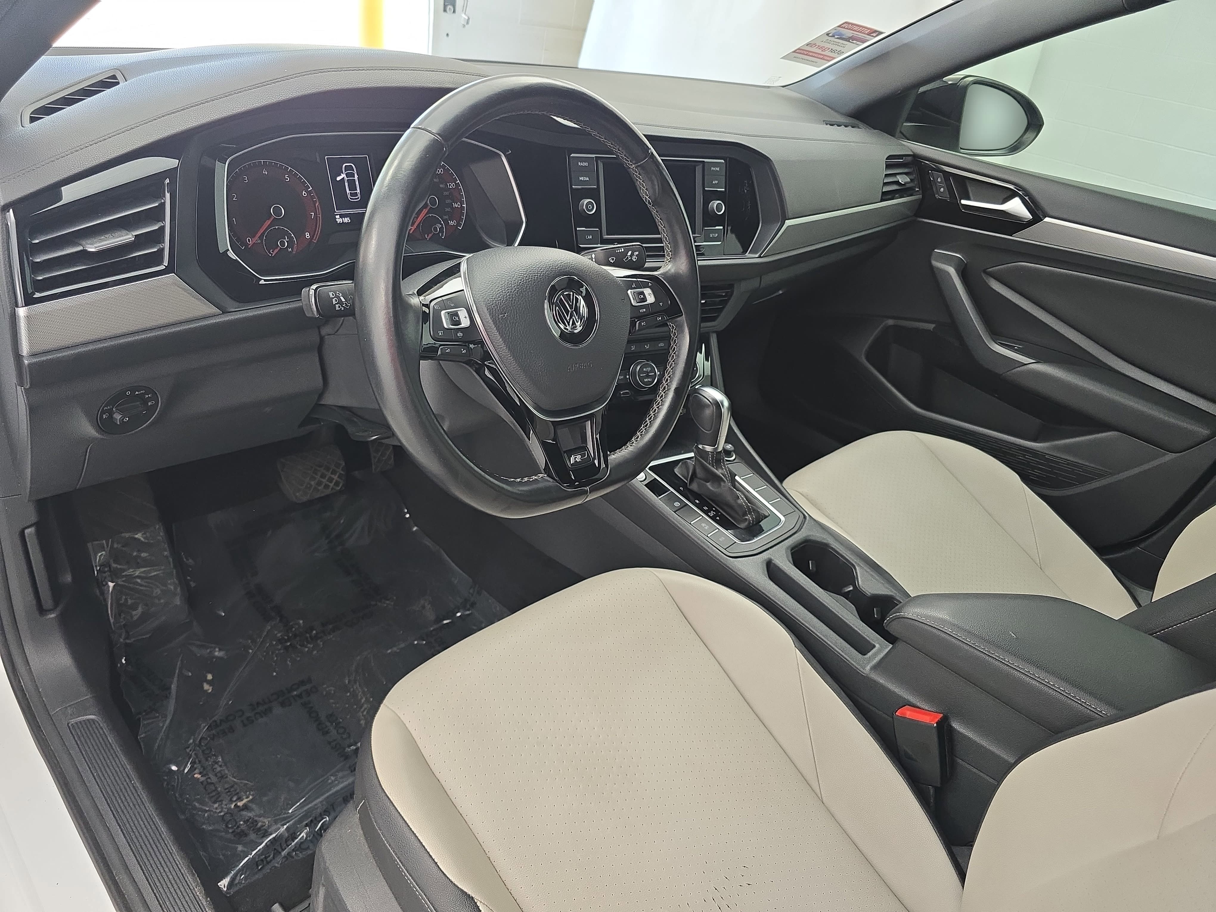 Used 2019 Volkswagen Jetta R-Line FWD image 15